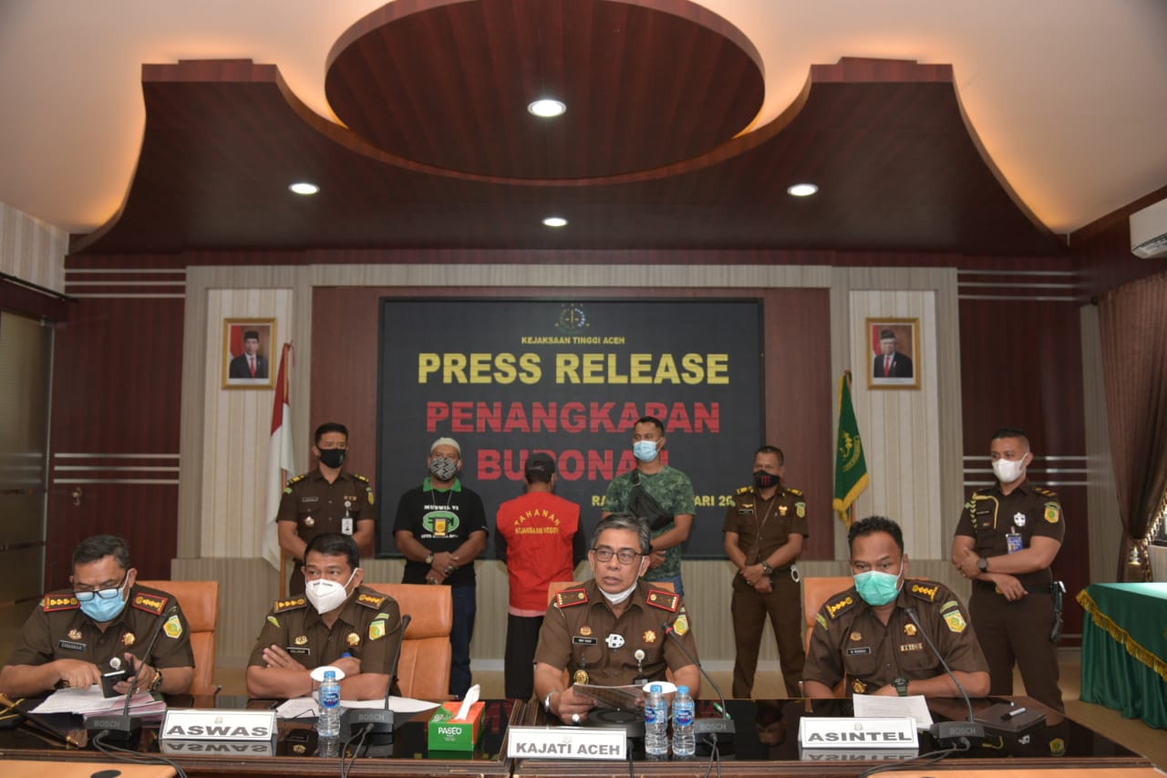 Kejati Aceh Tangkap Buronan 8 Tahun Terpidana Pemalsuan ...